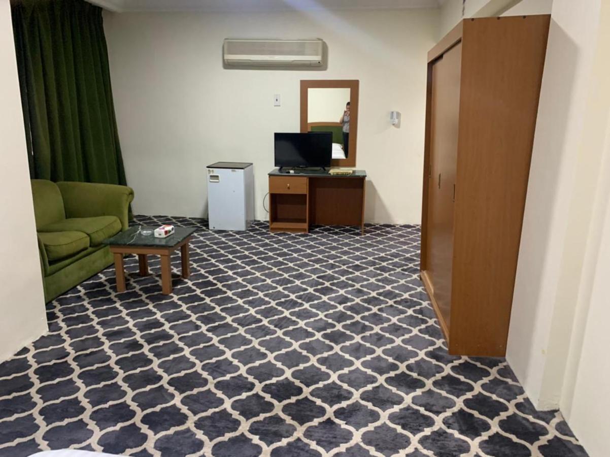 Al Aziziyah Hotel And Suites Khamis Mushait Exteriér fotografie