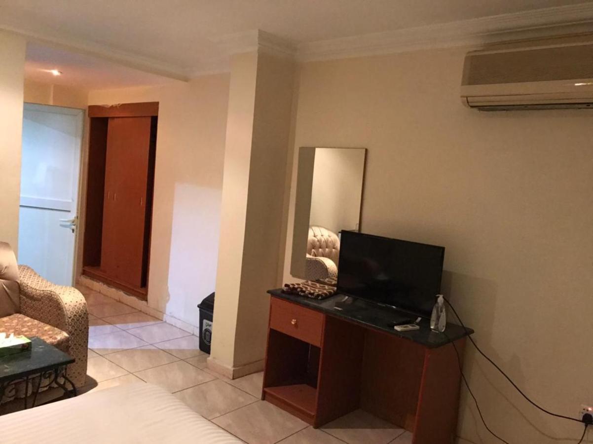 Al Aziziyah Hotel And Suites Khamis Mushait Exteriér fotografie