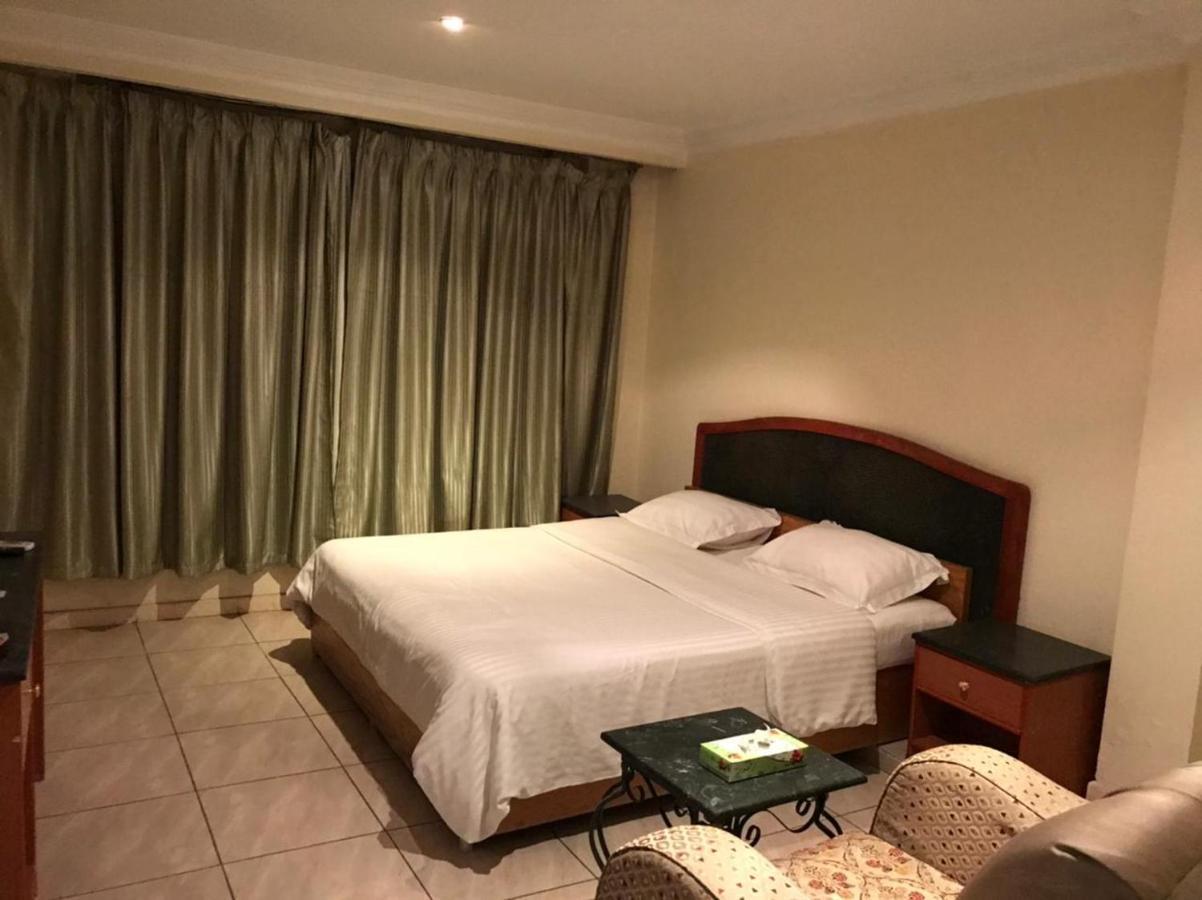 Al Aziziyah Hotel And Suites Khamis Mushait Exteriér fotografie