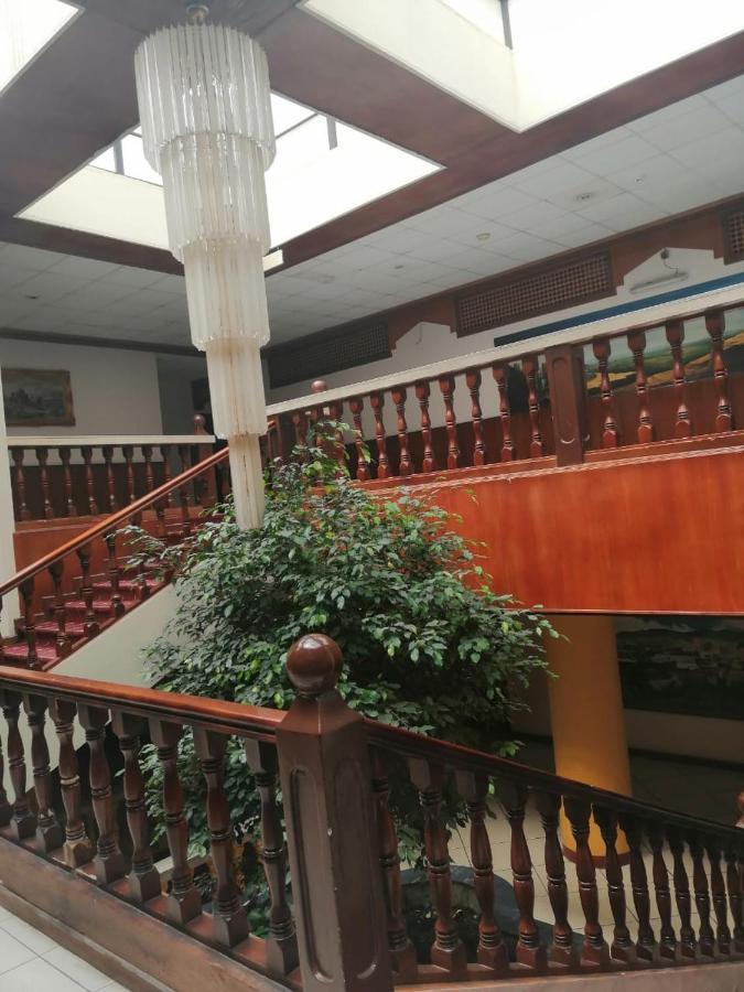 Al Aziziyah Hotel And Suites Khamis Mushait Exteriér fotografie