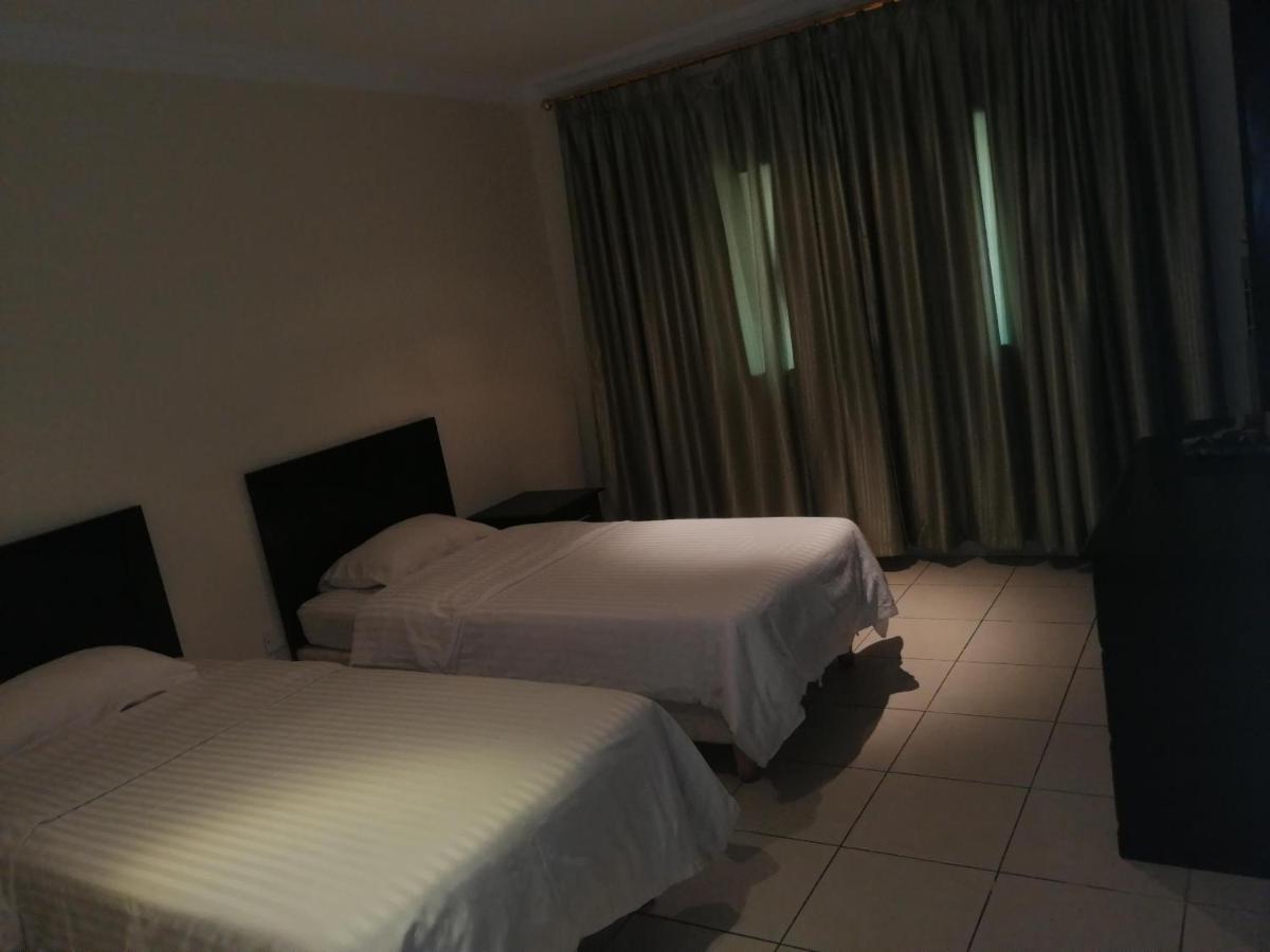 Al Aziziyah Hotel And Suites Khamis Mushait Exteriér fotografie