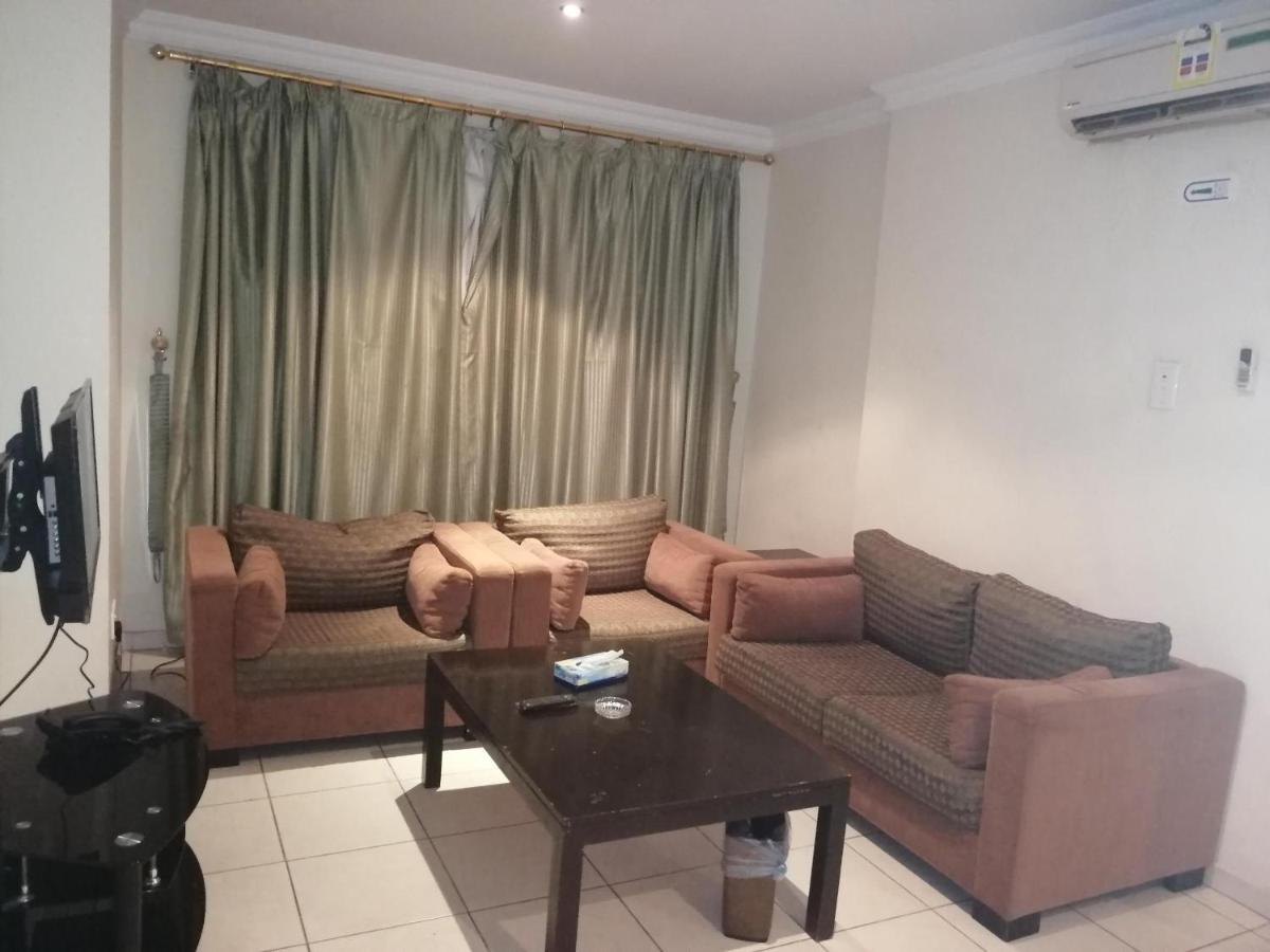 Al Aziziyah Hotel And Suites Khamis Mushait Exteriér fotografie