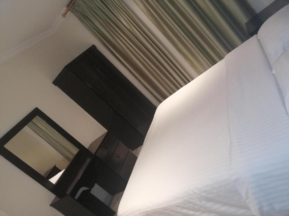 Al Aziziyah Hotel And Suites Khamis Mushait Exteriér fotografie