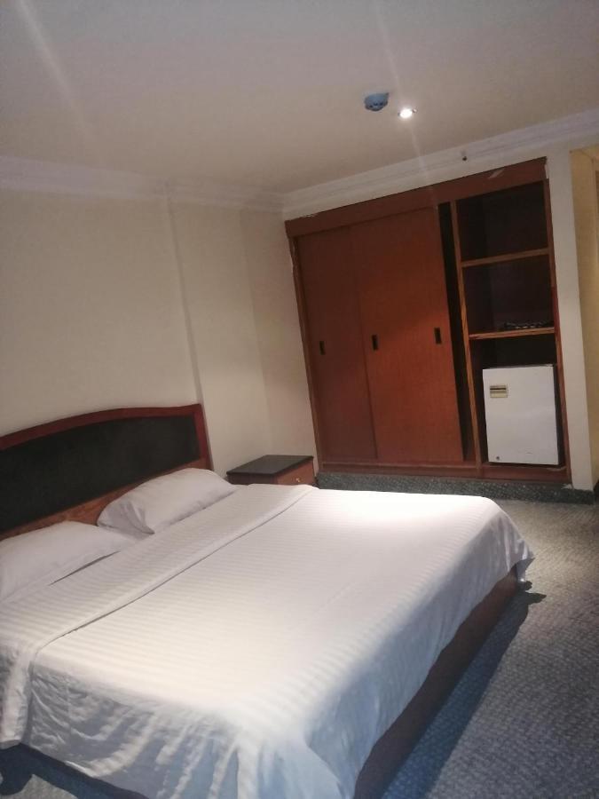 Al Aziziyah Hotel And Suites Khamis Mushait Exteriér fotografie